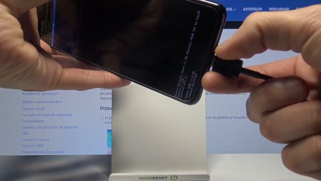 Cómo borrar caché en SAMSUNG Galaxy S21 - borrar la memoria caché смотреть онлайн