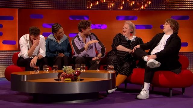 Lewis Capaldi's Hilarious Pseudonyms For His Songs | The Graham Norton Show смотреть онлайн