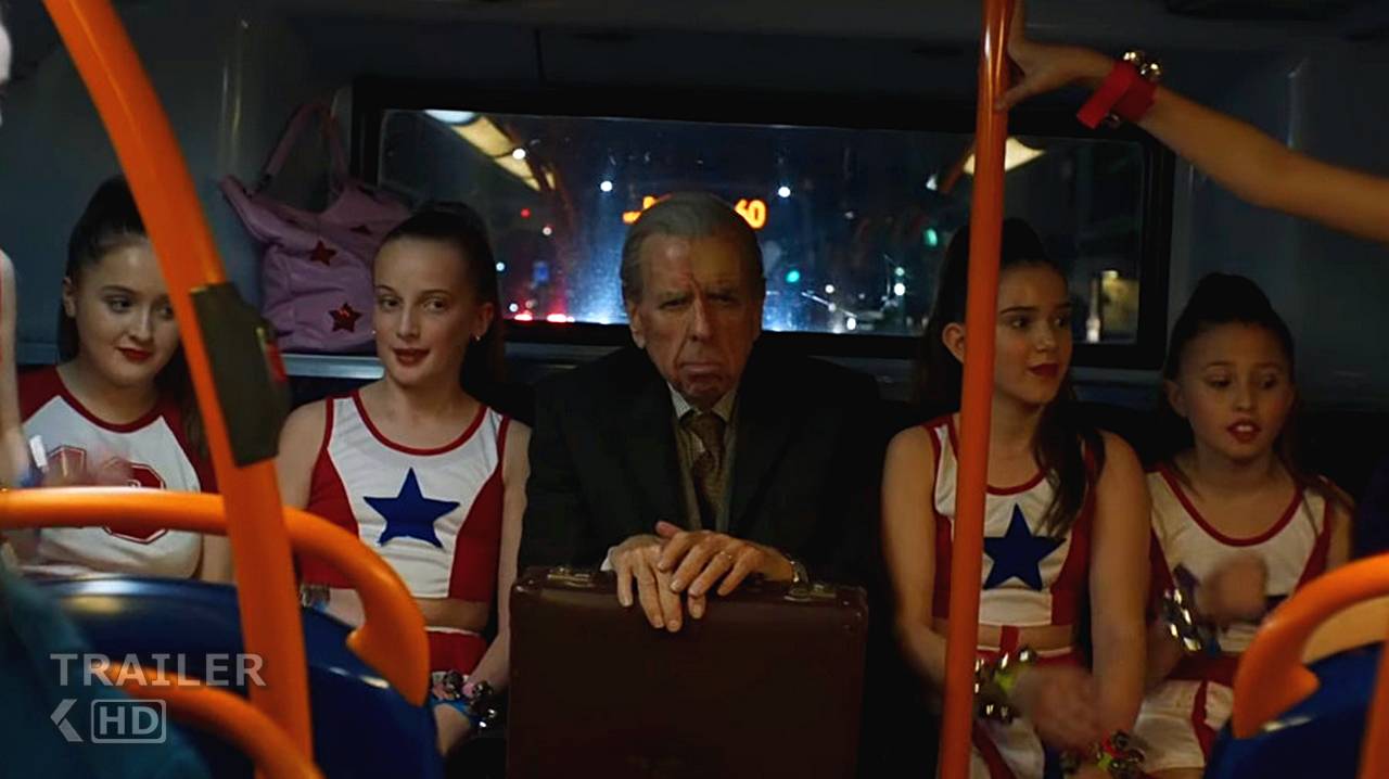 Автостопом на автобусе - Русский трейлер (2022) смотреть онлайн