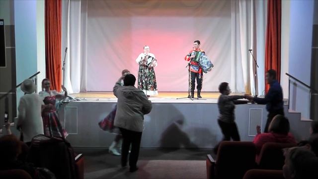 Экспромт на 2 гармони! Алексей Кондрашин и Лия Брагина! смотреть онлайн