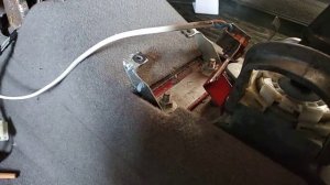 ДАТЧИК ПЕРЕДАЧИ ЗАДНЕГО ХОДА ШКОДА ОКТАВИА, НЕУДАЧНАЯ ЗАМЕНА, ДАЛЕЕ "КОЛХОЗ"...