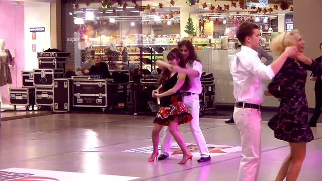 Salsa Чемпионат Бачата Начинающие смотреть онлайн