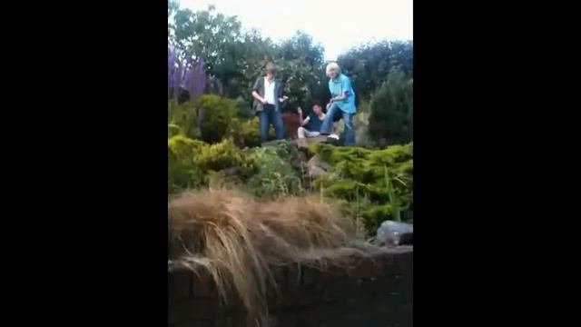 Docker Attack .wmv смотреть онлайн