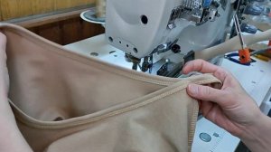 Как обработать горловину на футболке.