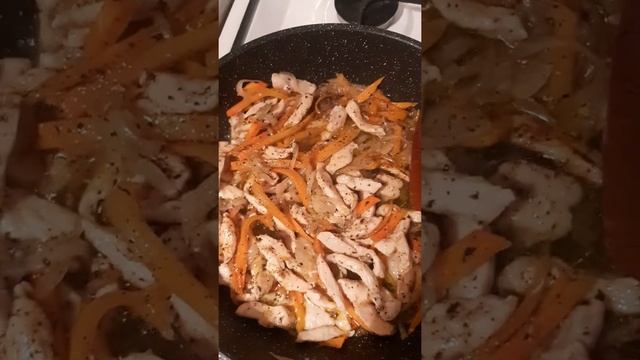 Курица с макаронами