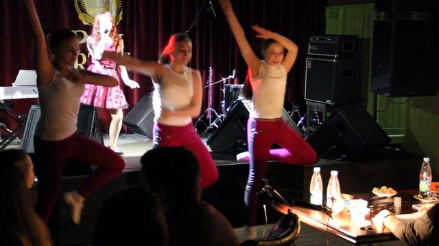 Танцующие мысли смотреть онлайн