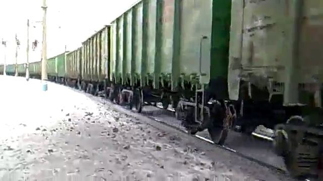 Вл 11 200Б в сцепке с ВЛ 10 проходит станцию Ревда смотреть онлайн