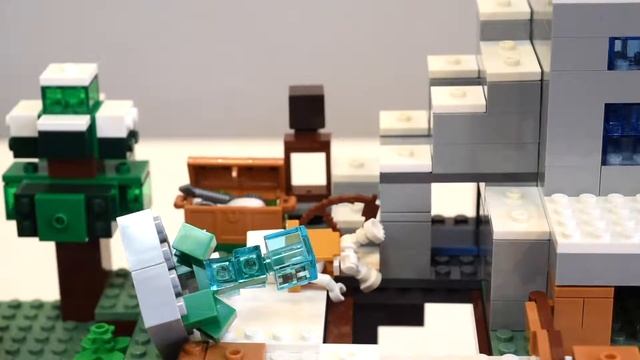 LEGO Minecraft The Mountain Cave and Toy City смотреть онлайн