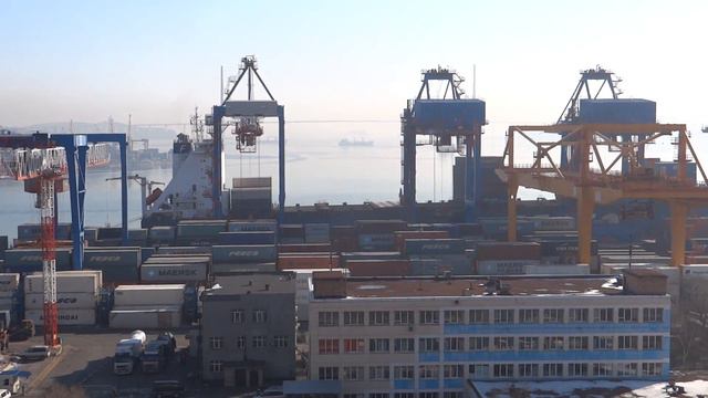 Владивосток. Порт. Commercial Port of Vladivostok смотреть онлайн
