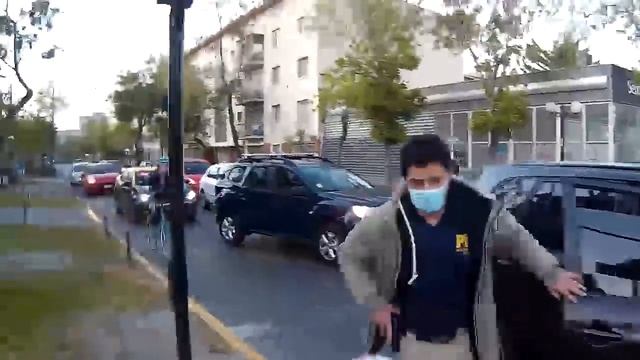 MOMENTO ES QUE ES CONTROLADO por personal PDI смотреть онлайн