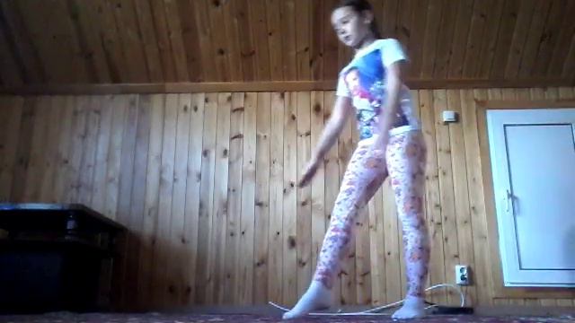 Как сделать стойку на руках? смотреть онлайн