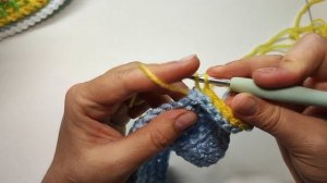 ПРОСТЫЕ ТАПОЧКИ ИЗ ОСТАТКОВ ПРЯЖИ! /KNITTED SLIPPERS/ZAPATILLAS DE PUNTO/GESTRICKTE HAUSSCHUHE/針織拖鞋