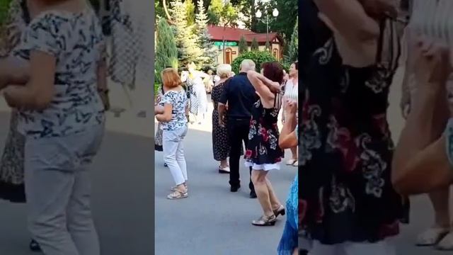 Kharkiv Харьков Танцы Парк Горького 2021 смотреть онлайн