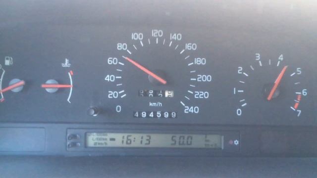 Volvo 850 Kombi 2.5 Acceleration (0-100km/h) смотреть онлайн