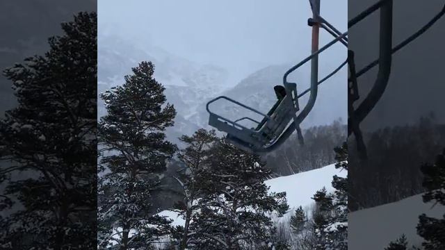подьем на Чегет,к кафе "Ай", на обзор. смотреть онлайн