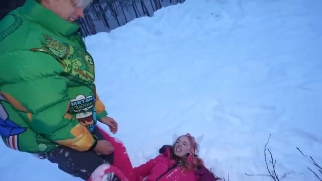 провели 24 часа в иглу! смотреть онлайн