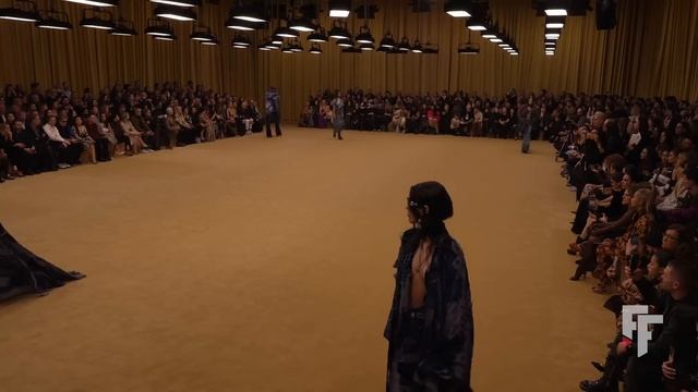 Roberto Cavalli | Fall Winter 2023/2024 | Full Show смотреть онлайн