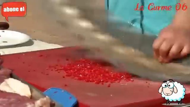 Adana Kebap Nasıl Yapılır - Turkish Kebab -Adana Yemekleri смотреть онлайн