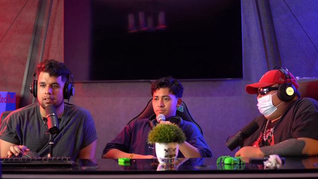 MEXICANOS TE EXPLICAN COMO FUNCIONA EL PÚBLICO DE MÉXICO - Jony Beltrán, Tess, Gonzo смотреть онлайн