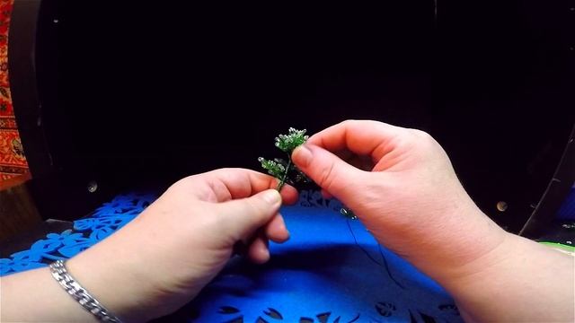 Мастер-Класс Ёлочка из бисера✷Дерево из бисера✷Christmas tree made of beads смотреть онлайн