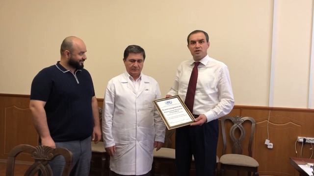 ВРУЧИЛИ ВРАЧАМ БЛАГОДАРСТВЕННЫЕ ПИСЬМА смотреть онлайн