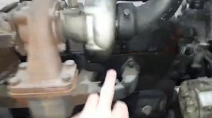 как снять движок???  фронтальный погрузчик. NEO ???