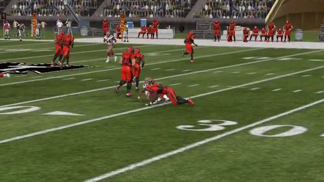 Madden NFL 08 PC (Arizona Wranglers vs Tecate Aguilas) смотреть онлайн