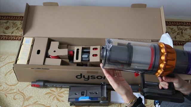 DYSON V15 DETECT ABSOLUTE UNBOXING смотреть онлайн