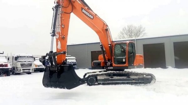 Испытатели: Doosan DX 225 LCA
