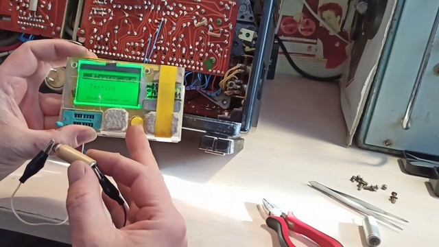 Не слететь с катушек!) Старая катушка с записями 70х-80х годов смотреть онлайн