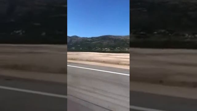 Plane take-off from Dubrovnik airport July 2020/ Взлет самолета из аэропорта Дубровника в Хорватии смотреть онлайн