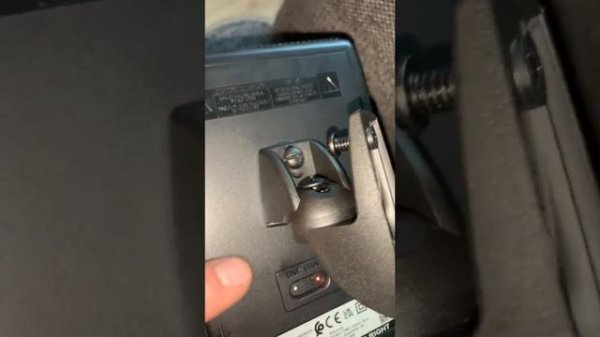 SWA-9500S/XN samsung rear speakers ophangen