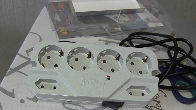 Сетевой фильтр Most СHV, 6 розеток белый, шнур 2м (633404) Код товара: 185526 смотреть онлайн