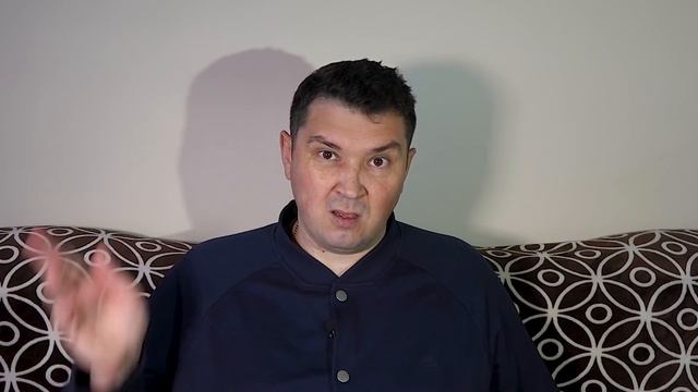 B0ЕHHbIE ПPECТYПHИKИ С ТАМОЖНИ ПРОПУСКАЮТ ЗА БАБКИ | B3ЯТKА ПООЩРАЕТСЯ смотреть онлайн