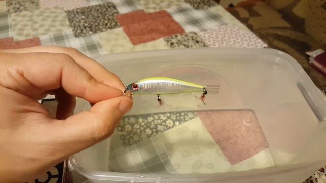 Видеообзор воблера для быстрого течения： Zipbaits Rigge Flat S-Line 50S по заказу Fmagazin.Видеообзо смотреть онлайн