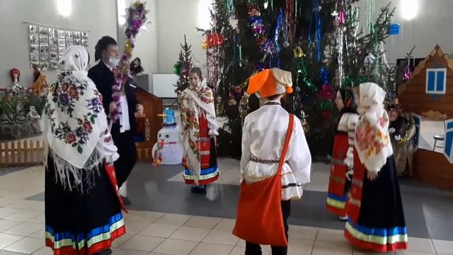"Рождественские колядки" смотреть онлайн