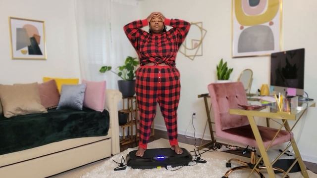 VIBRATION PLATE Exercise Machine for FAT LOSS | Weight Loss Journey смотреть онлайн