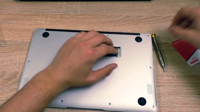 АПГРЕЙД ультрабука Jumper EZBOOK 3 PRO - установка SSD и Windows на него. смотреть онлайн