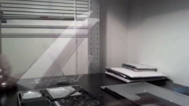 How to install Ram into MacBook Pro 15 in. (Late or Early - 2011) смотреть онлайн