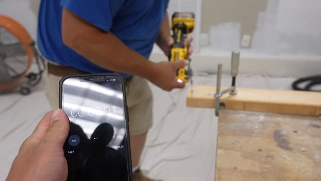 DeWalt 12v verses 20v Multi Tool смотреть онлайн