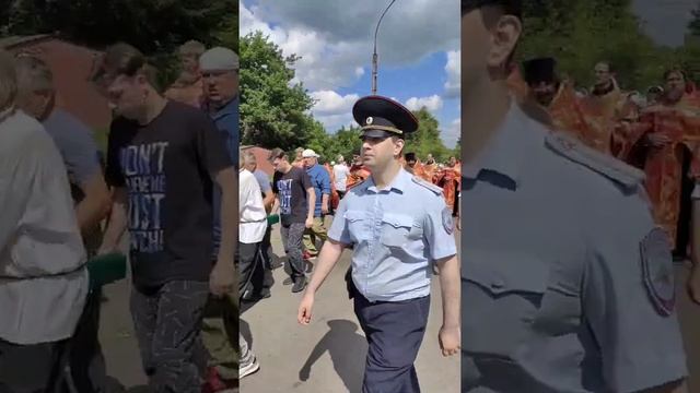 03.07.2022г.г. Тутаев. Крестный ход с иконой Спаса Всемилостивого. смотреть онлайн