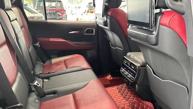 2023 Toyota Land Cruiser VX.R смотреть онлайн