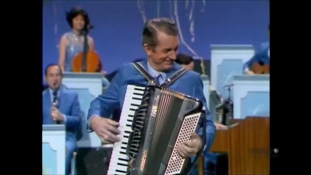 The Tick Tock Polka - Lawrence Welk смотреть онлайн