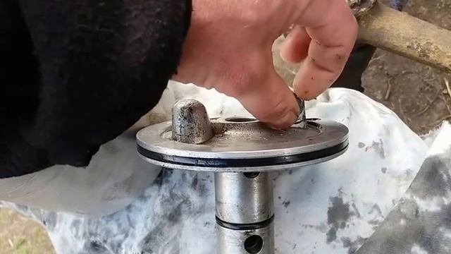 Чистка центрофуги трактора ЮМЗ 6 смотреть онлайн