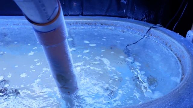 I Get New Frag Tanks, Then I Break One смотреть онлайн