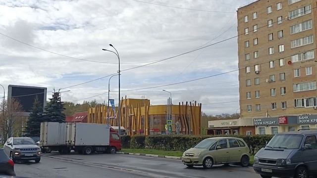 Lotos 105 - 02 в Лобне по маршруту 21 до Мостовой смотреть онлайн