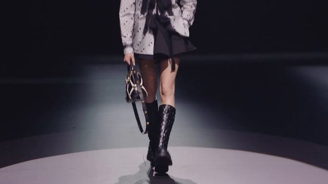 Valentino Act Collection смотреть онлайн