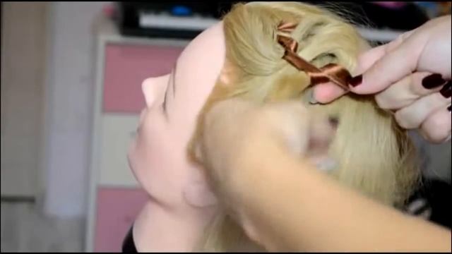 Коса с лентой из одной пряди смотреть онлайн