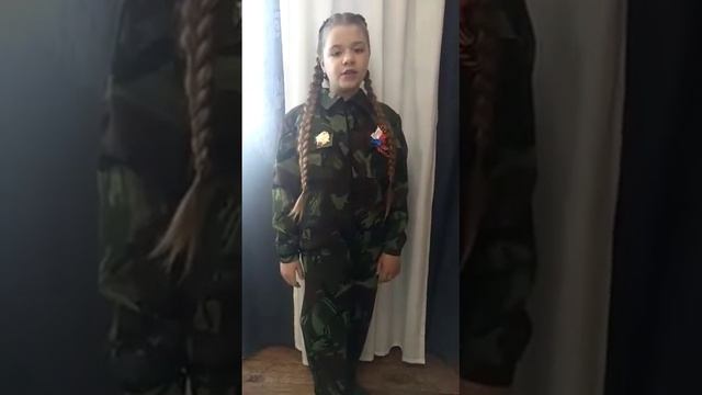 Александр Твардовский "Рассказ танкиста" исполняет Радич Марина смотреть онлайн