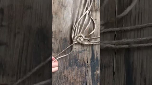 Individual o plato de sitio en macrame смотреть онлайн